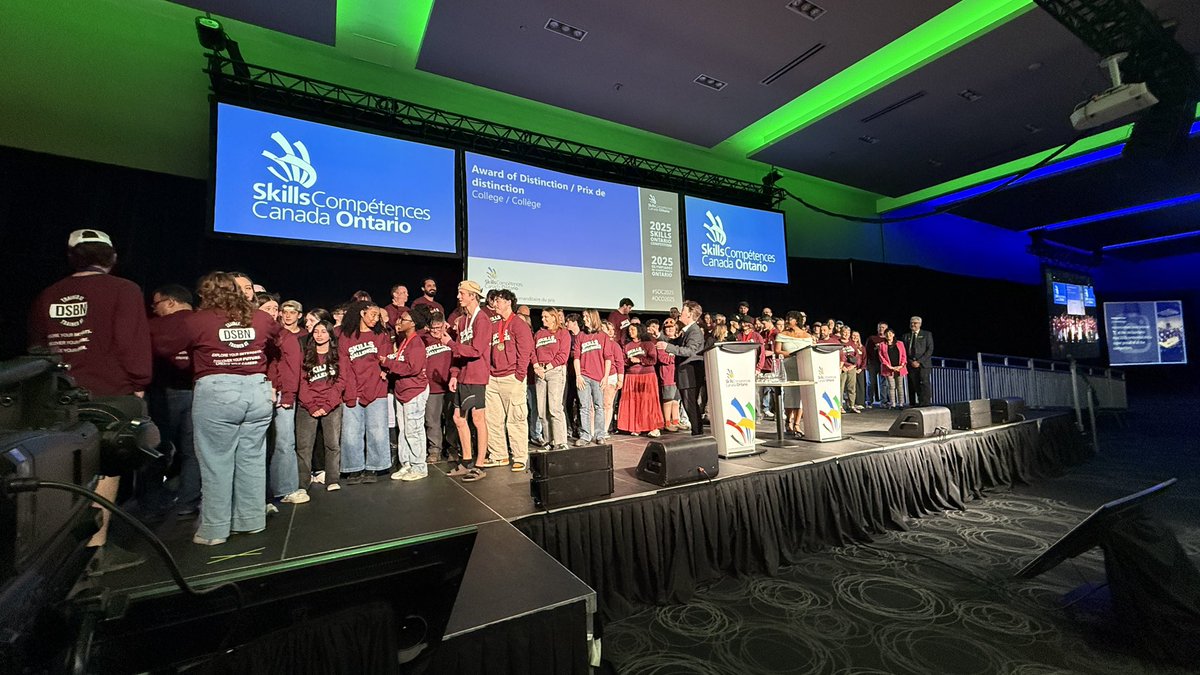 edgefactor_'s tweet image. @dsbn WINS the School Board Award of Distinction at #SOC25! 🏆 Edge Factor is honoured to support you and your phenomenal students &amp;amp; staff on a job well done! Way to go Niagara!! 🎉👏🏼🥇@DsbnOyap @OYAPNiagara