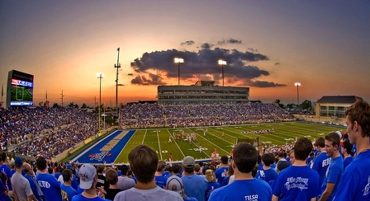 Bryson Arney (@brysonarney2) on Twitter photo #AGTG after a great conversation with <a href="/TyDarlingtonTU/">Ty Darlington</a> I’m very blessed to receive my 3rd offer from <a href="/TulsaFootball/">Tulsa Football</a> !!
<a href="/Coach_Owens5/">Radarius Owens (Coach 🅾️)</a> <a href="/CoachColvin7/">Andrew Colvin</a> <a href="/CoachJudie5372/">Coach Judie</a> <a href="/CKennedy247/">Collin Kennedy</a> #AGTG after a great conversation with <a href="/TyDarlingtonTU/">Ty Darlington</a> I’m very blessed to receive my 3rd offer from <a href="/TulsaFootball/">Tulsa Football</a> !!
<a href="/Coach_Owens5/">Radarius Owens (Coach 🅾️)</a> <a href="/CoachColvin7/">Andrew Colvin</a> <a href="/CoachJudie5372/">Coach Judie</a> <a href="/CKennedy247/">Collin Kennedy</a>