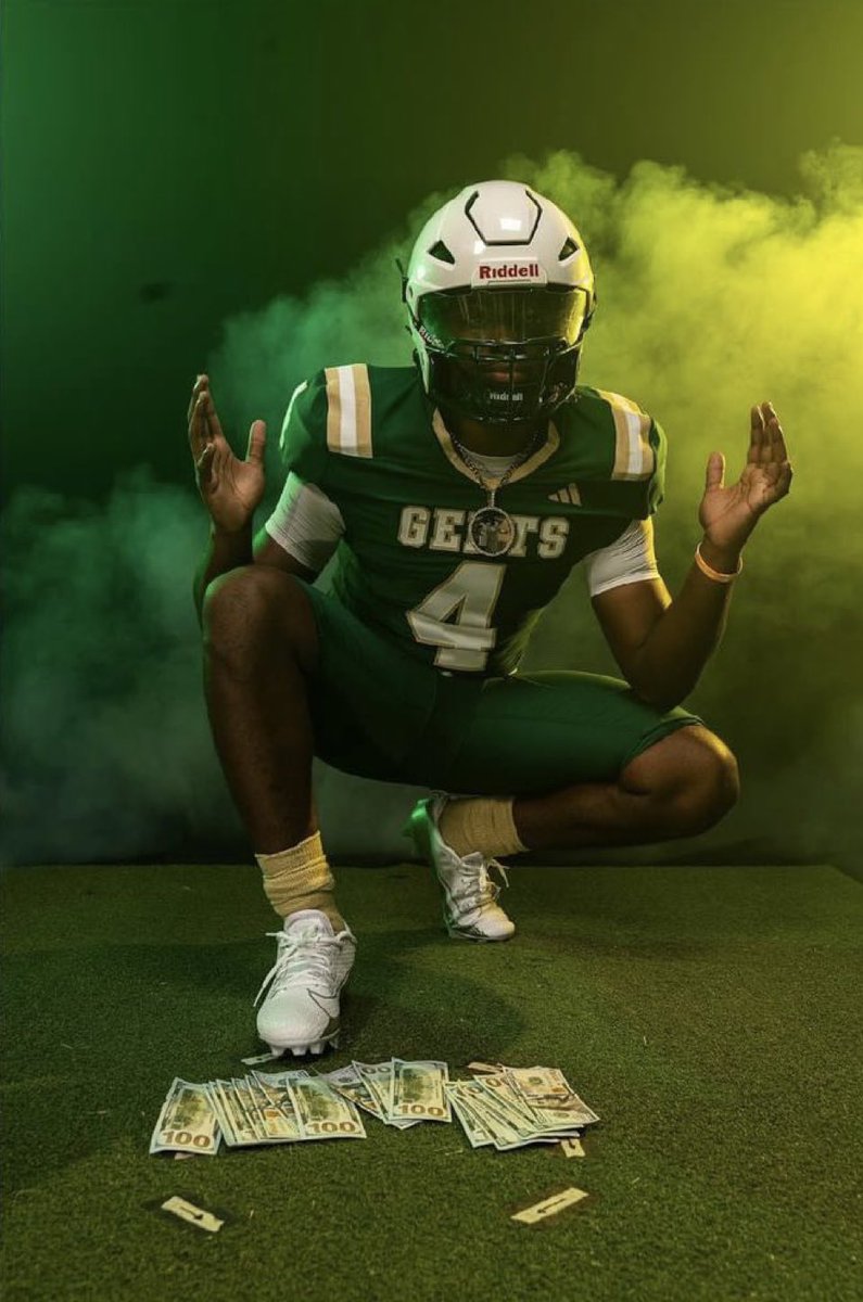 _tgrant14's tweet photo. @Coach_JL51 
@OLDBallCoachQB @CoachCWalk7
@Coach_Gehlen @CoachCiocci @qoachP
@CoachStaback @CoachTMar @Coach_MoGray @Coach_AJohnson3 @coachcordova
@CoachStew_NSU @CoachGGoff @ScelfoA_ @CoachDrewChrist @coachcordova 
6’0 210 ATH 
2nd team all district

https://t.co/bXvlV1UZLW https://t.co/02neAbrAR9