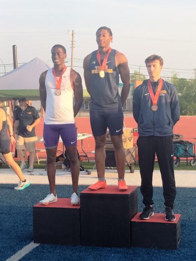 Former Cougar athlete Trishtan Willis is running track at Texas Wesleyan University.  He recently won the 2025 SAC Conference Outdoor 110 M hurdles. Congrats to this former Cougar and now Conference Champion!   Great job Trishtan! <a href="/CoachClark97/">Craig Clark</a> <a href="/WesternHillsHS/">Western Hills High School</a> <a href="/FWISDAthletics/">FWISD Athletics</a>