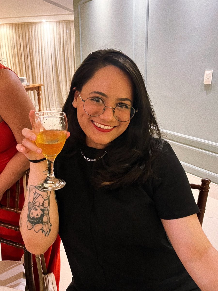 baekkkiejagi's tweet image. eu &amp;amp; ele tomando uns bons drink ✨

#EXOLSelcaDay @weareoneEXO #Baekhyun @BAEKHYUN_INB100 @B_hundred_Hyun