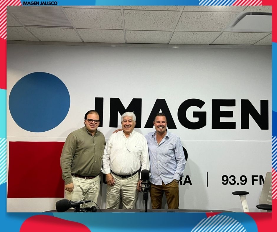 En Imagen Radio Jalisco tuvimos el honor de recibir al senador <a href="/PacoRamirezAcu/">Francisco Ramírez Acuña</a>  con quien platicamos  temas muy interesante como las próximas elecciones en el Poder Judicial y la reforma a la Ley de Comunicaciones.
Gracias, senador, por la charla tan directa e interesante.