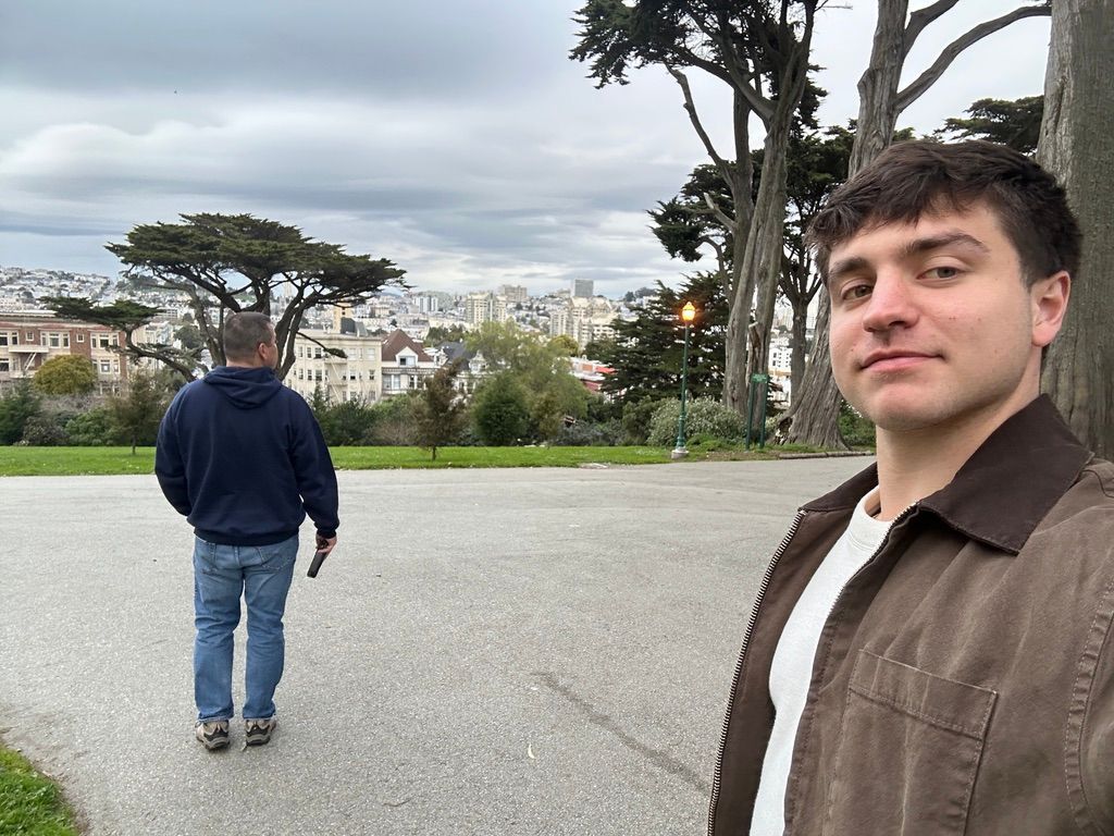 astnkennedy's tweet image. I left college on January 2, 2025
Here’s how these 5 months have fundamentally changed who I am...
In early December, my environment had started to suffocate me with complacency. A gap seemed logical; I was ahead on credits with only five classes left as a junior.
January…