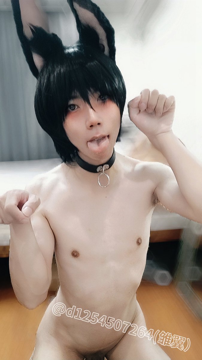 d1254507264's tweet photo. “就。。请问一下。。。你一个人嘛？？？”
“那个，我看你。。你一个人上推人生地不熟很危险的，还有好多好多直男和变态，就。。。所以。你需要买一条小狗保护你嘛。。T﹏T”
#正太 #可爱的男孩子 #伪娘 #男娘 #母狗 #贱狗 #调教 https://t.co/XsWL9ZNjA7