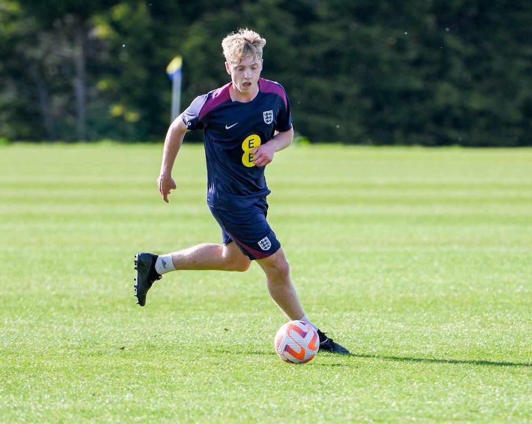 It’s been a year since Dan Ellison made his England C debut 🏴󠁧󠁢󠁥󠁮󠁧󠁿

A moment to remember for both Dan and the club 💙