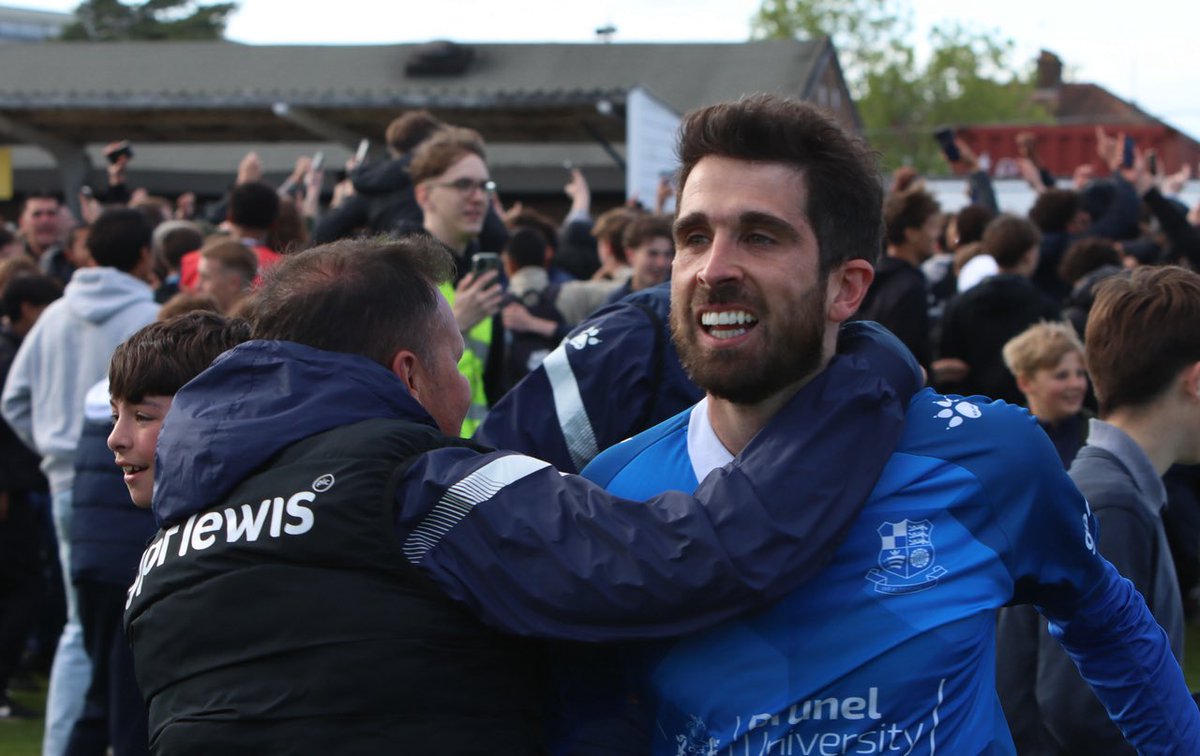 maxtalksfootbal's tweet image. Now that the dust has settled I can think a bit more clearly! 🤣
The past 18 months has been incredibly tough mentally, playing against the odds week in week out in high pressure situations.
The size of this club suggests we should be a NLS club in my opinion. (1)…