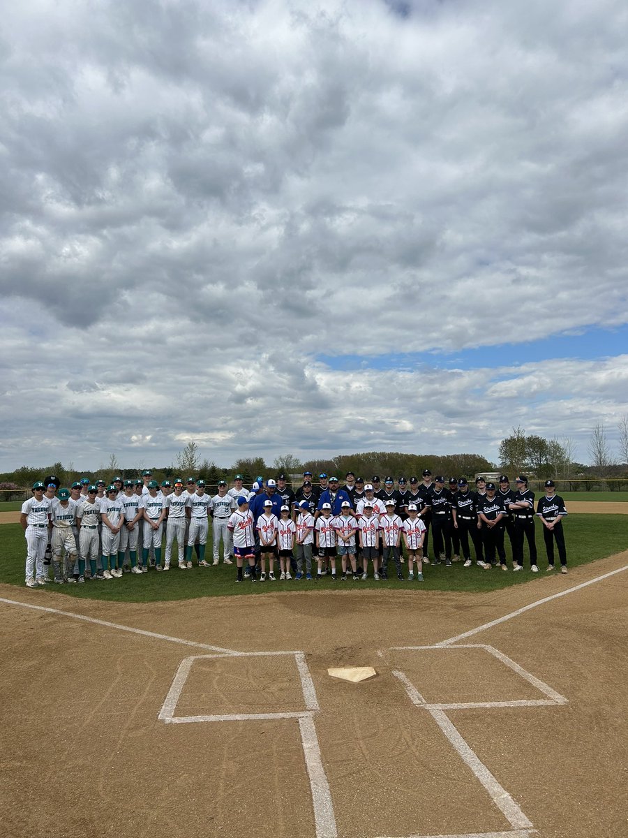 mike clarke (@thunder_clarke) on Twitter photo Had a great time recognizing the 9U Heat team yesterday for our ‘Futures Day’ game vs Woodstock. Best of luck on the rest of your season! <a href="/WNHSathletics/">WNHS Athletics</a> Had a great time recognizing the 9U Heat team yesterday for our ‘Futures Day’ game vs Woodstock. Best of luck on the rest of your season! <a href="/WNHSathletics/">WNHS Athletics</a>