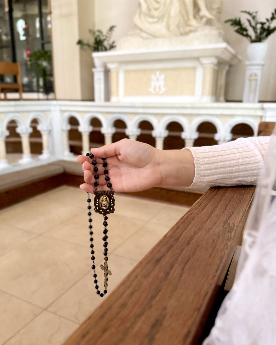 CatholicCassie's tweet image. Pray for a Holy Pope