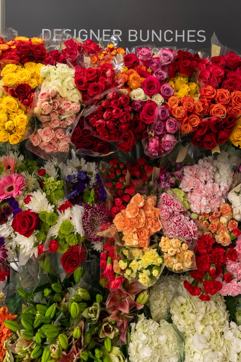 Friendly reminder: #MothersDay is in 4 days. 💗