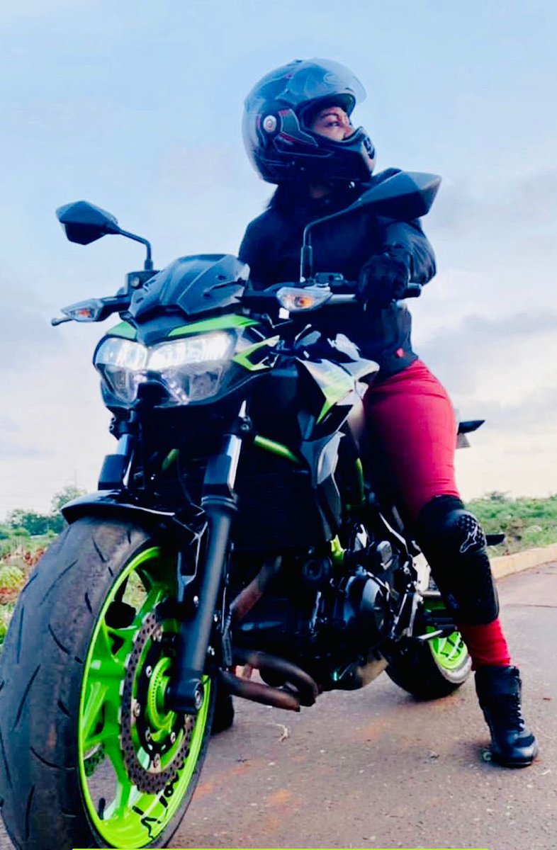 Bikergirlel's tweet photo. Three Years Ago To This Day @gearshiftacademy My Life Changed Forever….. I Finally Took Up The Passion I Had Denied Myself For So Long Which Has Become My Addiction…RYBJ🙏🏽❤️🕊️
#bikergirl #bikelife #ripson #kawasakiz650 #viral #fyp https://t.co/oRc6tVXAp4