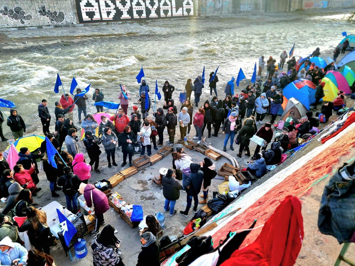 Metropolitics_'s tweet image. In the midst of a deep housing crisis, more than 100,000 families in Chile are currently living in informal settlements. Santiago Castillo examines the rise of land occupations and the state responses that have only deepened the conflict.
buff.ly/fWX0ORI