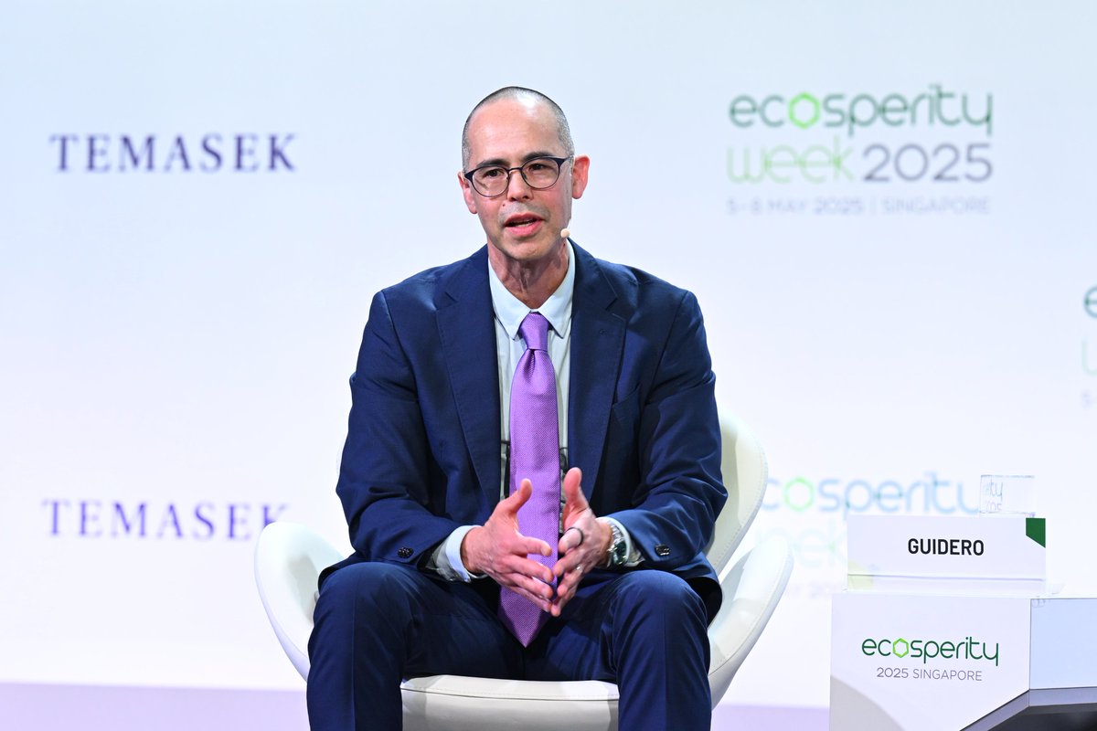Breakthrough's tweet image. At #Ecosperity, Rodi Guidero joined leaders from @IEA and @RockyMtnInst to talk about what it really takes to scale climate tech in Asia. Grid upgrades. Capital that closes the commercialization gap. And serious investment in the breakthroughs still to come.