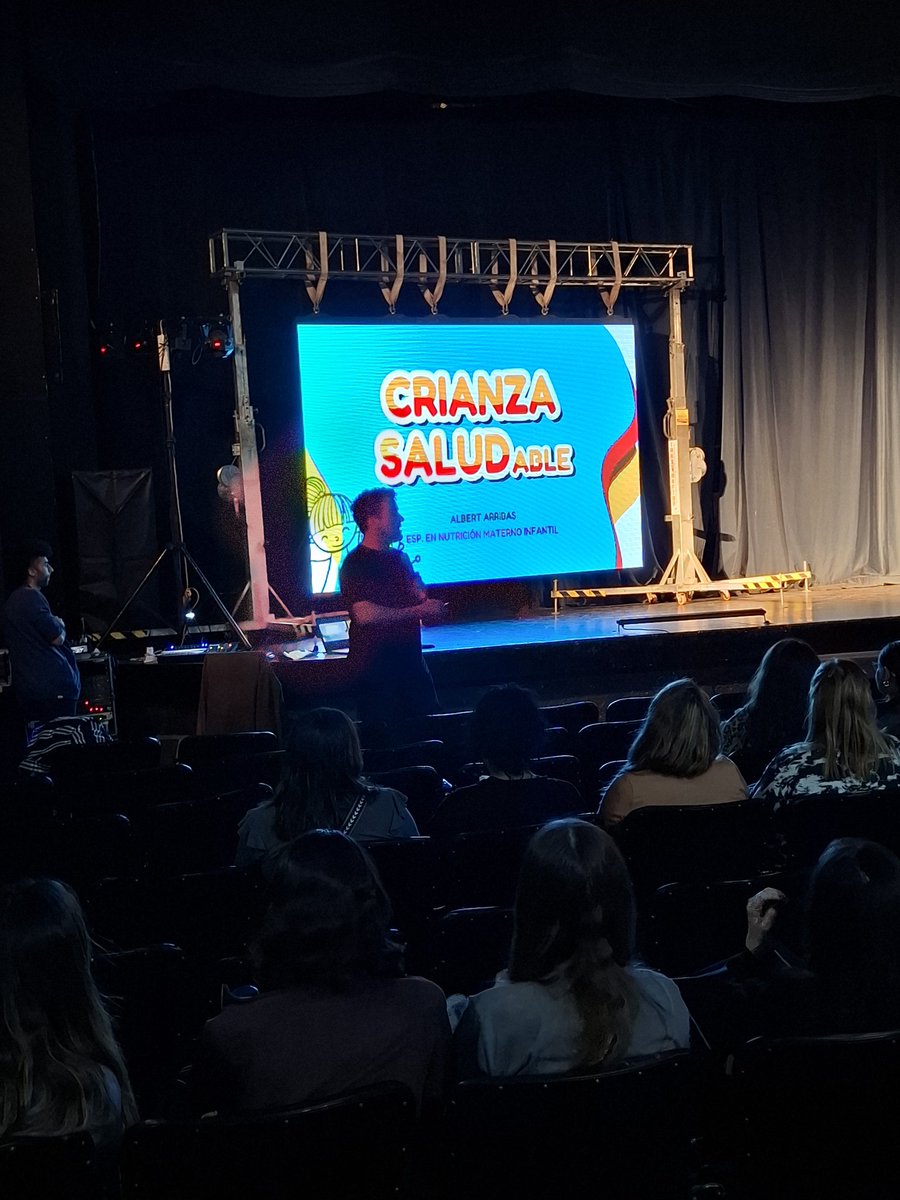 Compartimos una hermosa Charla de Crianza Saludable junto a familias, educadores y profesionales de la salud en el Teatro Roma. 

A cargo del Esp. Albert Arribas