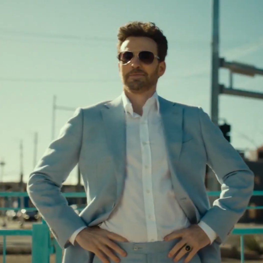 updatingcevans's tweet image. chris evans as questionable cult leader in ethan coen’s ‘honey don’t!’