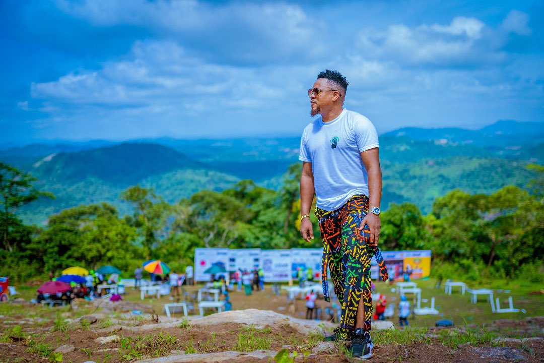 “When You Get Down, Look Up” — A Lesson from the Mountain of Clouds in Efon City

On my last trip to the awe-inspiring Mountain of Clouds in Efon City, I witnessed something that left a lasting impression — not just on me, but on a group of tourists who almost missed the magic