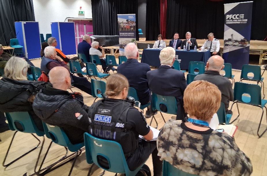 With more than 5,000 Essex people directly consulted over the past year, the PFCC Essex engagement schedule continued last night at Passmores Academy, Harlow, with the PFCC public meeting for Harlow district.
For more visit: ow.ly/FcfM50VOvnT