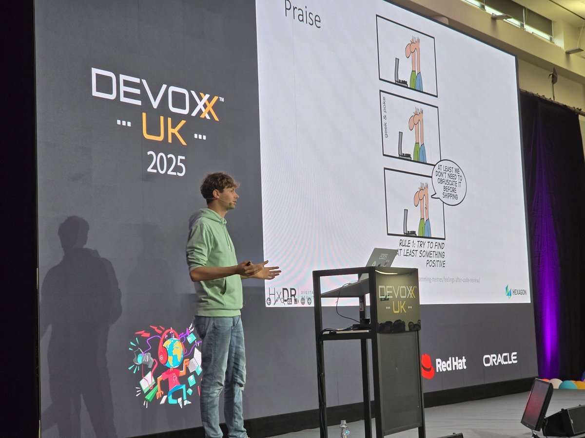 antetmc2's tweet image. Great meeting speaker colleague @DevPaco and he had insightful and example-based talk about code reviews at @DevoxxUK! 🙌 I liked seeing concrete examples like using linting for commits messages, recommendations for using templates for descriptions and more!

He gave more great…