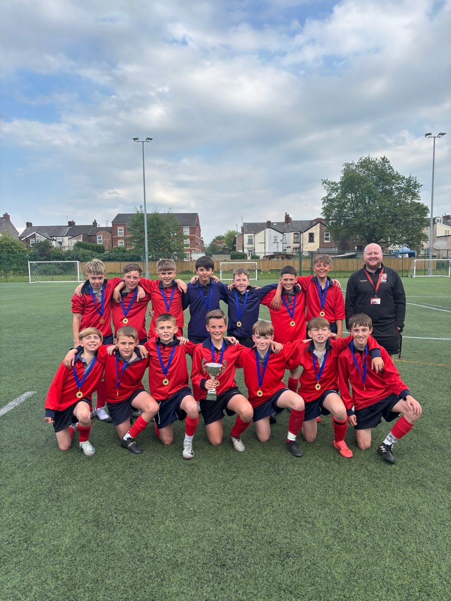 2/2 - Both the Y8 and Y7 teams have become Tameside Champions 🏆⚽ in the past 2 evenings. Fantastic efforts from our youngest cohorts - the future is certainly bright 🔥

Fingers crossed 🤞🏻 for Y9 making it 3/3 when they play their final tomorrow at Hyde Utd, 3pm KO.

⚽🔥