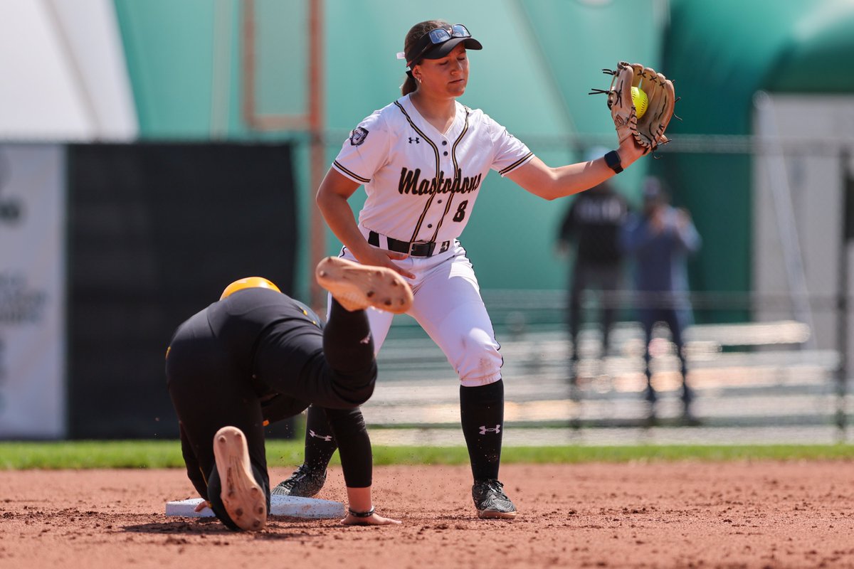 Purdue Fort Wayne Softball (@mastodonsb) on Twitter photo End 5
NKU 1
Mastodons 3
The 'Dons have held NKU to just three hits.
#FeelTheRumble #HLSB End 5
NKU 1
Mastodons 3
The 'Dons have held NKU to just three hits.
#FeelTheRumble #HLSB