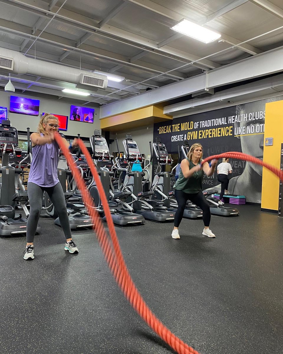 ZooGym's tweet photo. #repost @woodlandszoohealthclub

“Regular rope practice will gradually improve the mobility in your grip”

Visit our website at: 🌐 https://t.co/kqV7Naow7s or call us 📞 (954) 449-4709

#zoogym #zoogymhealthclub #zoogymwoodlands #health #gym https://t.co/ywnvBdXfS0
