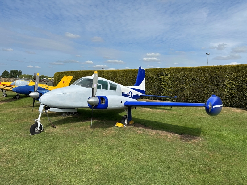 NewarkAirMus's tweet image. Here’s progress photo of the #NAMspruceUp work on our #Cessna as more of its 'Blue Canoe' top coat colour scheme get applied, along with extra primer!
#NAMdeveloping
newarkairmuseum.org/discover-explo…