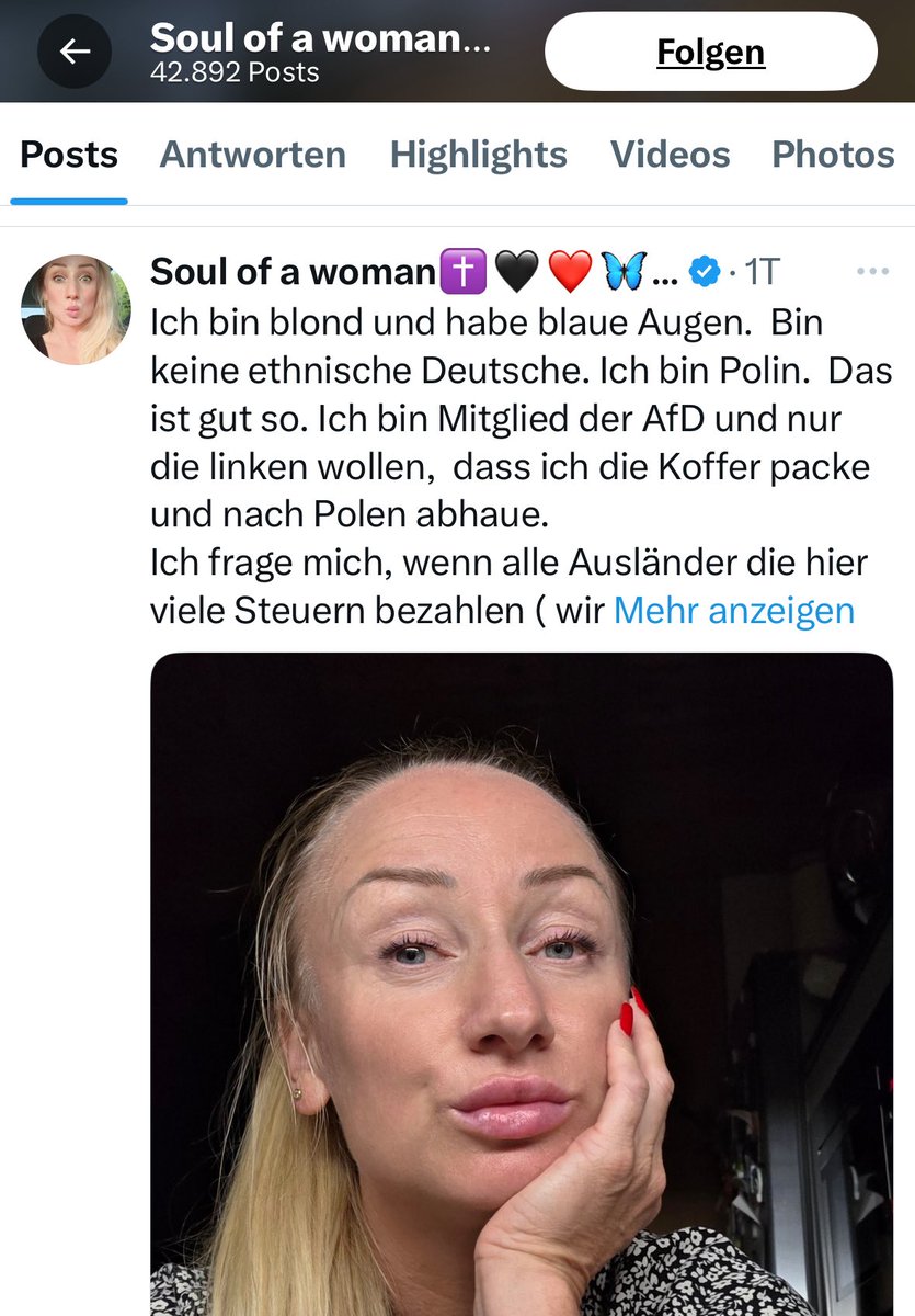 Diese polnische Dame wettert täglich gegen Deutschland. Dies scheiße, das kacke, nur die #fckAfD ist toll.

Gleichzeitig genießt sie mit ihrer Familie die volle Freiheit in allen Facetten, rotzt jeden Tag ebenso frei ihre rechte Meinung selbstdarstellerisch ins Netz.