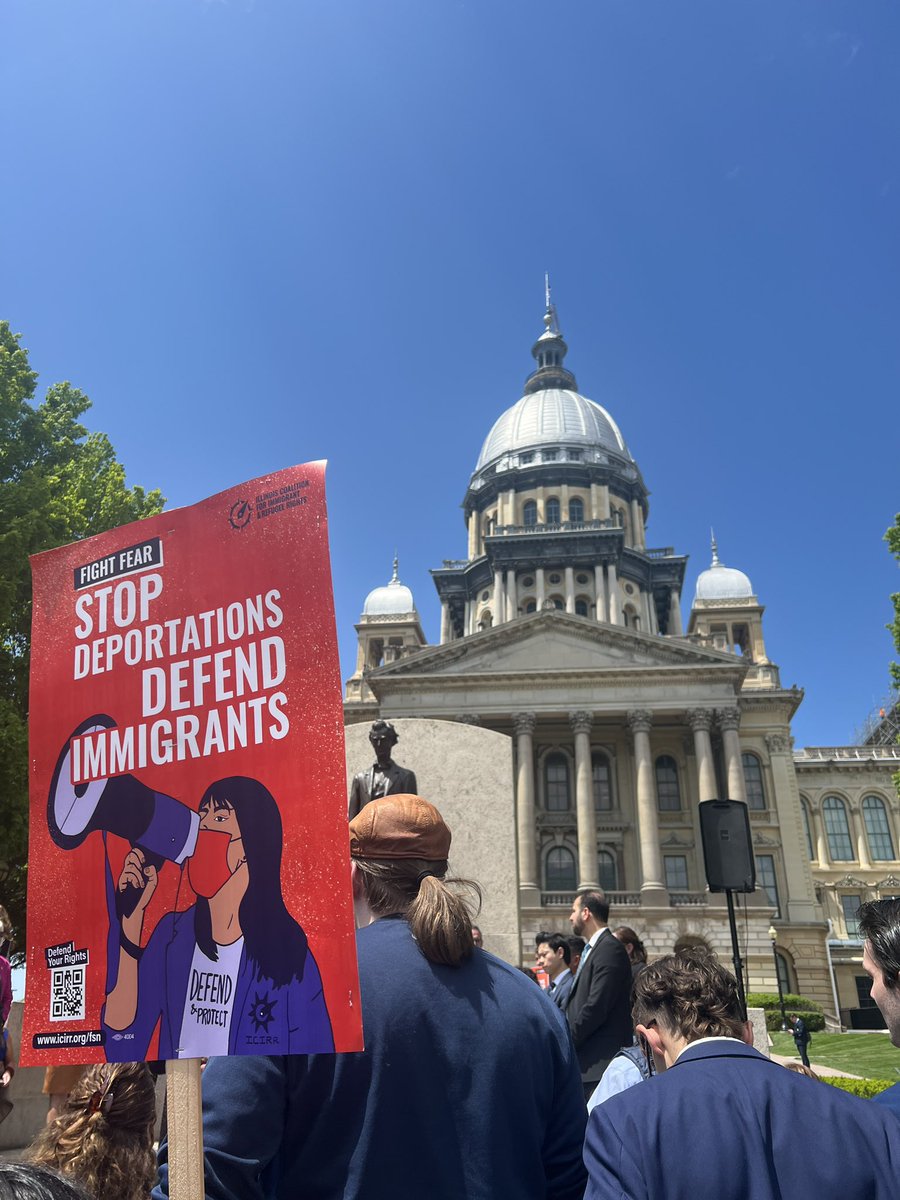 Proud to be standing in support of our immigrant neighbors as our President’s Homeland Security Director arrives in Springfield to spread hate. 

“Here in Illinois we will not turn our back on those seeking hope and opportunity.” Rep. Norma Hernandez (MA Urban planning and BSW)