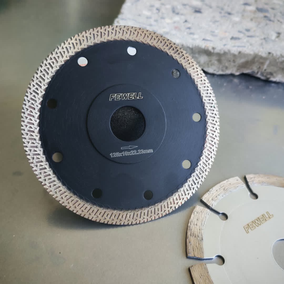 Fewelltools's tweet image. The Super Thin Diamond Tile Blade and the Spuer thin turbo cuts right through easily and quickly.#cuttingdisc #machinetool #diamondsawblade #granitebalde #stonecuttingblade #graniteblockcutting #granitesawing #granite #wetcuttingblade #amazonfinds #amazon #summersale