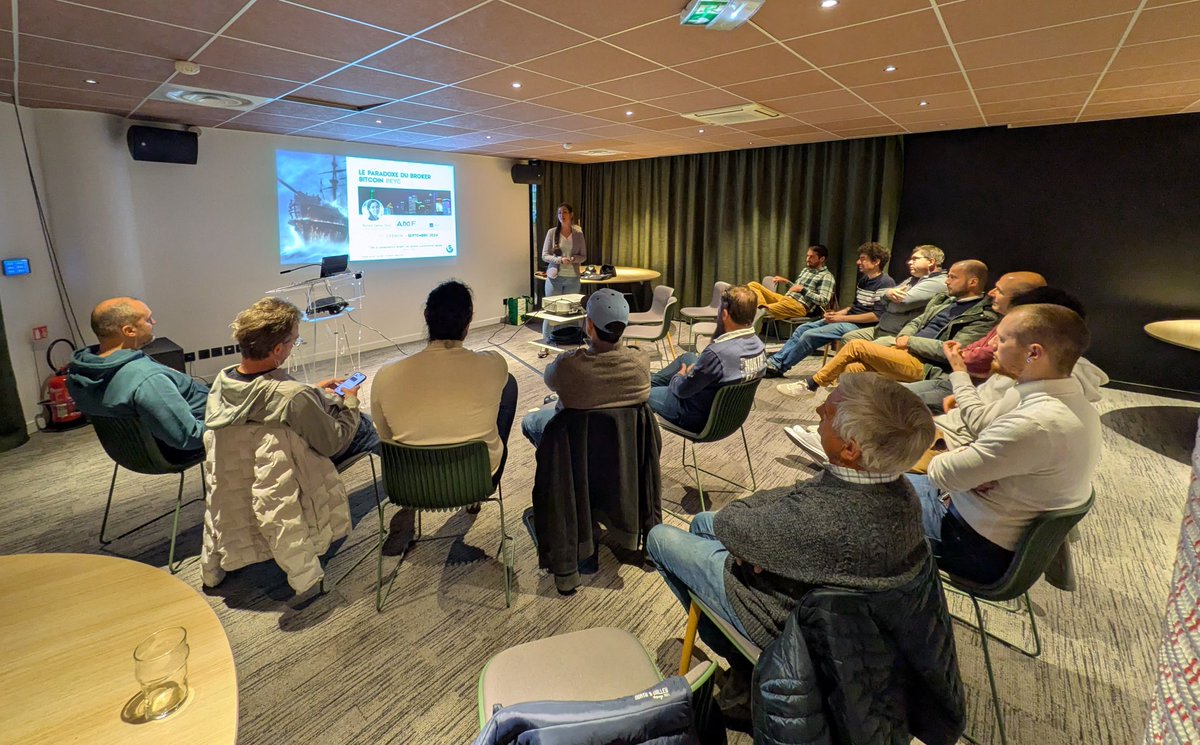 🅼🅰🆃🆂🆇🅼 ₿⚡ 🇸🇽 (@matsxm) on Twitter photo Très belle affluence au Meet-up #Bitcoin de <a href="/AnnecyBitcoin/">Annecy Bitcoin</a> <a href="/alpinechain_xyz/">AlpineChain.xyz</a> avec une présentation des plus instructives par <a href="/aurore_btc/">aurore.btc</a>
Merci ! Très belle affluence au Meet-up #Bitcoin de <a href="/AnnecyBitcoin/">Annecy Bitcoin</a> <a href="/alpinechain_xyz/">AlpineChain.xyz</a> avec une présentation des plus instructives par <a href="/aurore_btc/">aurore.btc</a>
Merci !