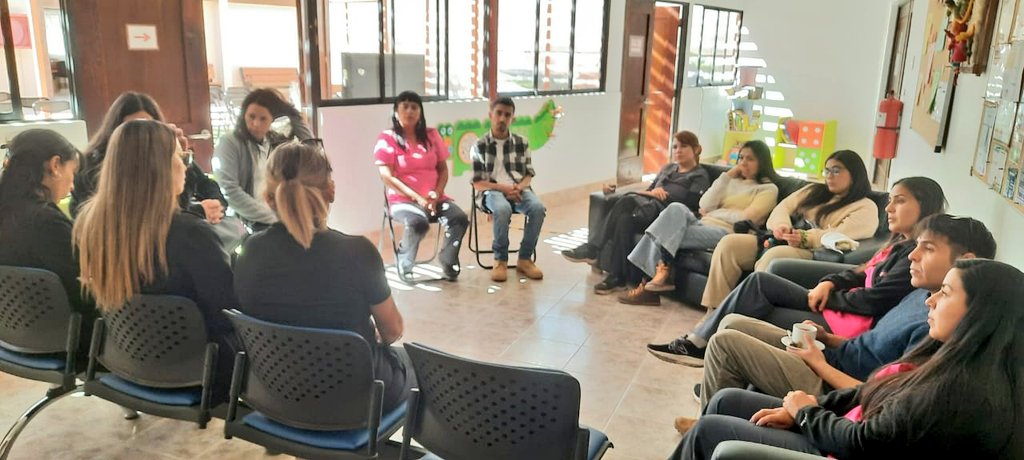 Senadis Antofagasta (@senadis_antof) on Twitter photo Despliegue Territorial en #SanPedrodeAtacama, nos reunimos con los equipos de Fundación Jurique y profesionales de la Oficina de Inclusión y Discapacidad de <a href="/spamunicipal/">Municipalidad de San Pedro de Atacama</a> en una instancia para fortalecer el trabajo de colaboración por las Personas con discapacidad en la comuna. Despliegue Territorial en #SanPedrodeAtacama, nos reunimos con los equipos de Fundación Jurique y profesionales de la Oficina de Inclusión y Discapacidad de <a href="/spamunicipal/">Municipalidad de San Pedro de Atacama</a> en una instancia para fortalecer el trabajo de colaboración por las Personas con discapacidad en la comuna.