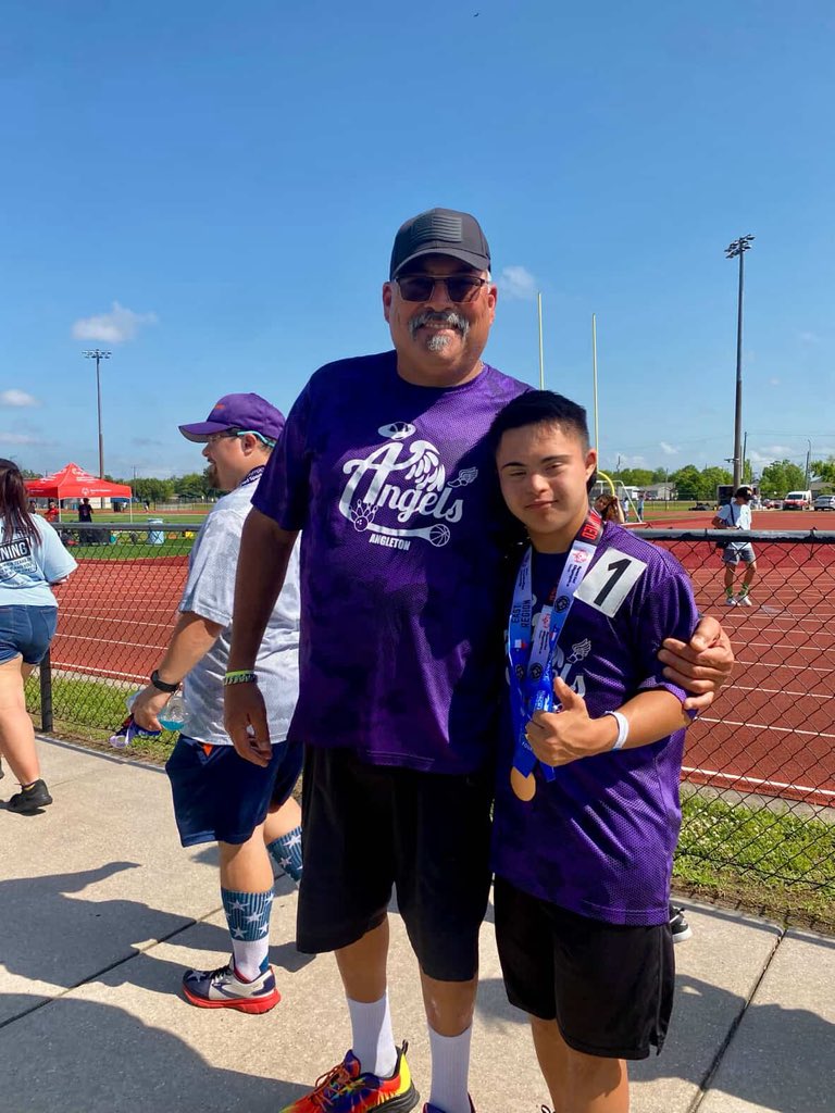 Angleton High School Cross Country & Track (@angleton_xc_trk) on Twitter photo ๐๐๐๐ ๐๐ก๐๐๐๐๐ ๐๐๐ช๐๐ก๐๐๐ค
Jorge Avalos ๐โโ๏ธ ๐จ
200m
@USATF <a href="/milesplit/">MileSplit US</a> @angleton_track
<a href="/CoachJBrittain/">Jason Brittain</a> <a href="/ford_alonzo/">Coach Zo</a>
#texas #ahs #trackhouston #wildcats #trackandfield #trackseason #fyp ๐๐๐๐ ๐๐ก๐๐๐๐๐ ๐๐๐ช๐๐ก๐๐๐ค
Jorge Avalos ๐โโ๏ธ ๐จ
200m
@USATF <a href="/milesplit/">MileSplit US</a> @angleton_track
<a href="/CoachJBrittain/">Jason Brittain</a> <a href="/ford_alonzo/">Coach Zo</a>
#texas #ahs #trackhouston #wildcats #trackandfield #trackseason #fyp