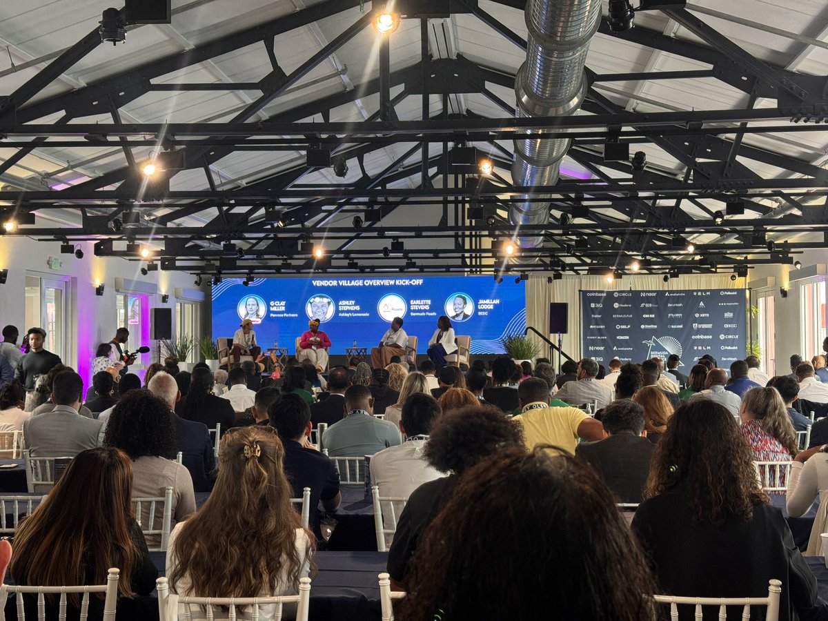 jerh17's tweet image. Glad to see crypto adoption here in Bermuda at @DigitalFinForum !
