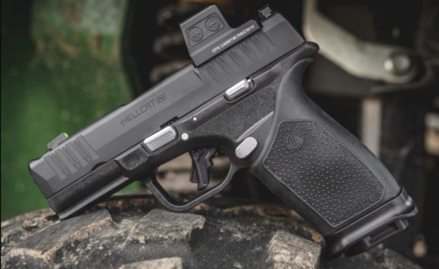 TheGunBulletin's tweet image. Langdon Tactical Adds Hellcat Pro and Pro Comp to Lineup

thegunbulletin.com/2025/05/05/lan…

#LangdonTactical #HellcatPro #ProComp #guns #firearms #freedom #comeandtakeit #firearmsnews #gunnews #2anews #2a #pewpew #pewpewlife #pistol #newguns #thegunbulletin