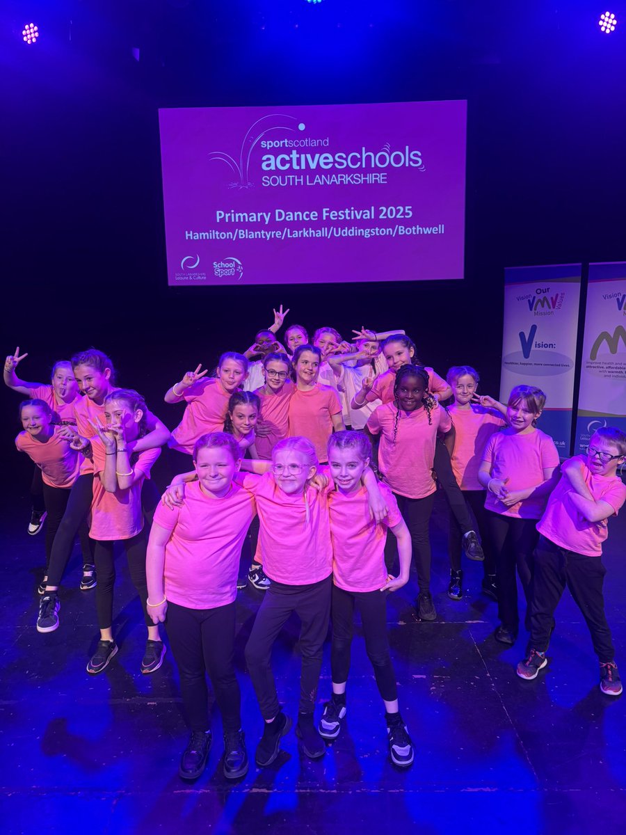 MissCarbery tweet media