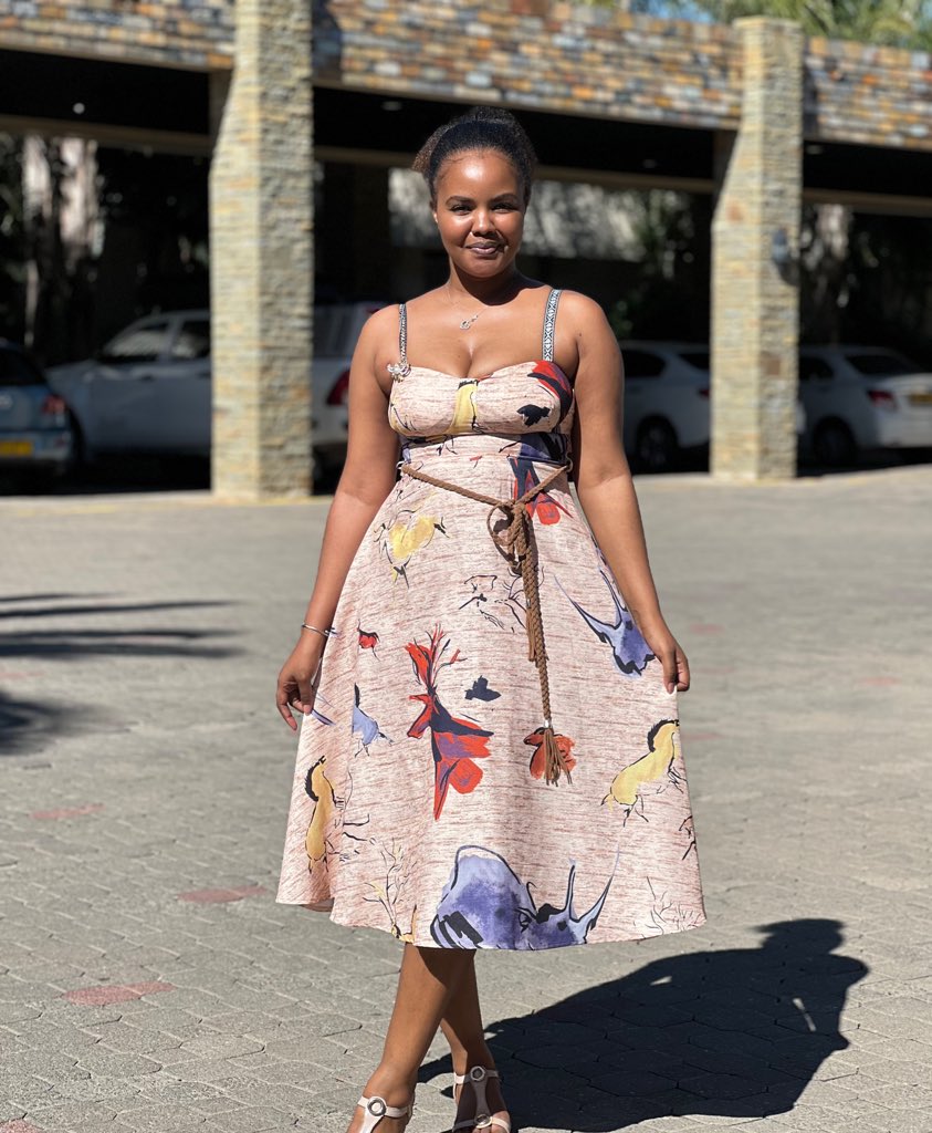 Micky_right's tweet image. Don’t mind me, I’m just showing off my beautiful dress 😍🥰🦌🐂🐃🐾