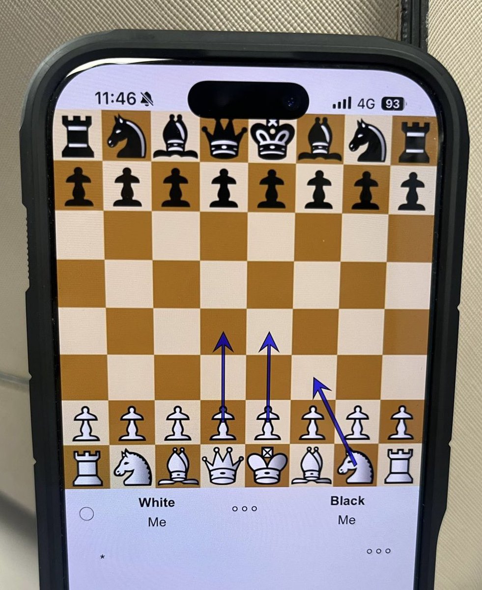 alfil_mal0's tweet image. @SCChess Hey! SmallFish is truly fantastic. Thank you so much. I have only found one small thing that I would like to change: in my iPhone 16 the camera partially hides away some squares 😭 I wish there was a way to move the board a little down or an edge. Best from Mexico City!