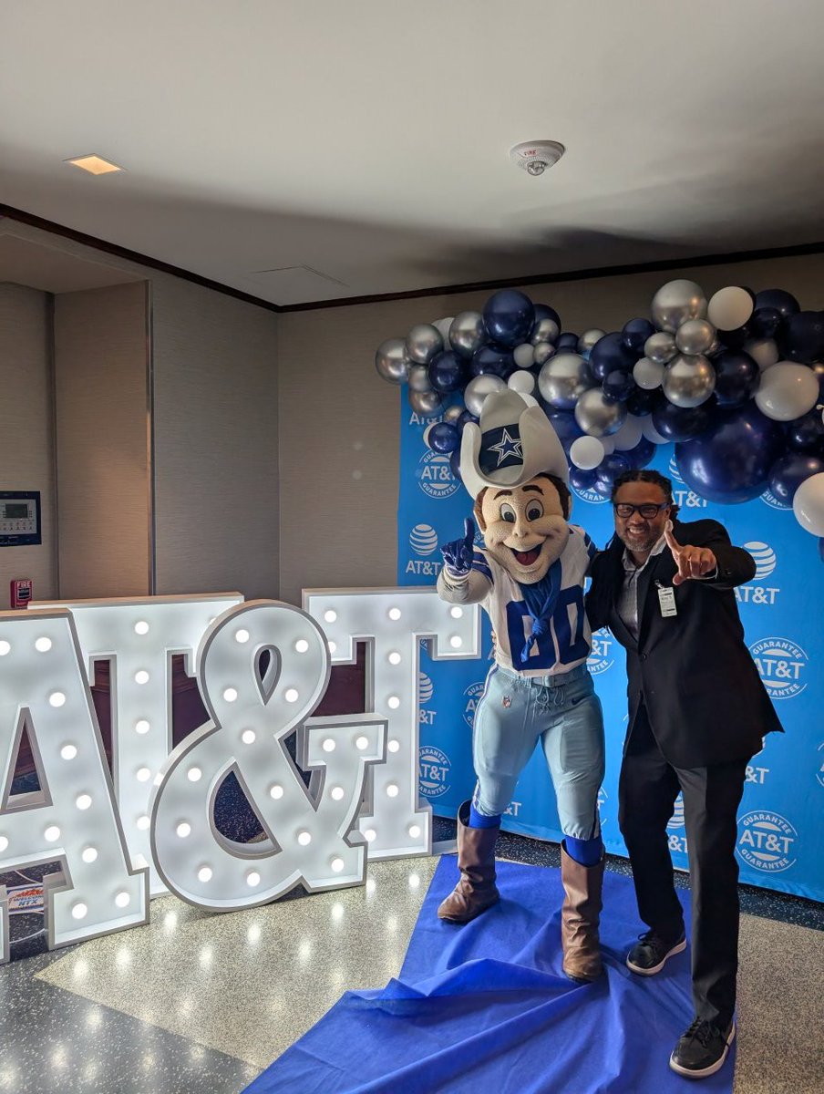 Antonio (@pixelproantonio) on Twitter photo I always enjoy supporting our wonderful partner AT&T, especially my North Texas Familia. This town hall features none other than Rowdy of the <a href="/dallascowboys/">Dallas Cowboys</a> and only at <a href="/LifeAtATT/">Life at AT&T</a> #GooglePixel #PixelProAntonio #NTX I always enjoy supporting our wonderful partner AT&T, especially my North Texas Familia. This town hall features none other than Rowdy of the <a href="/dallascowboys/">Dallas Cowboys</a> and only at <a href="/LifeAtATT/">Life at AT&T</a> #GooglePixel #PixelProAntonio #NTX