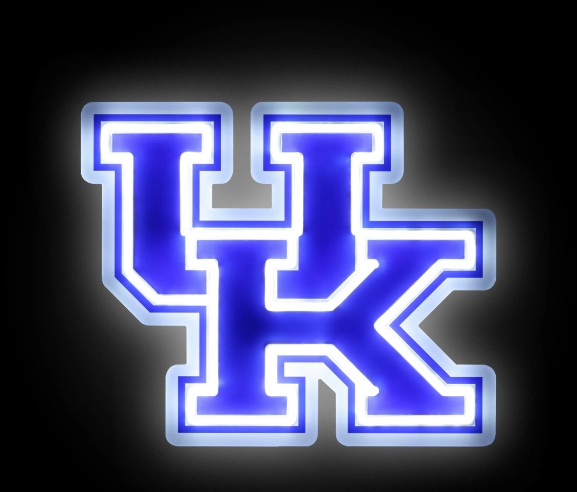 🔥 Jaelin “21SAVAGE” coach 🏈 (@jaelincoach) on Twitter photo BLESSED TO RECEIVE AN OFFER FROM UNIVERSITY OF KENTUCKY💙🤍!!! #BLESSED <a href="/HBFATHLETES/">Darel Strong ΩΨΦ</a> <a href="/PHSColonelsFB/">Plantation Football</a> <a href="/UKFootball/">Kentucky Football</a> <a href="/JerryRecruiting/">Rising Stars</a> BLESSED TO RECEIVE AN OFFER FROM UNIVERSITY OF KENTUCKY💙🤍!!! #BLESSED <a href="/HBFATHLETES/">Darel Strong ΩΨΦ</a> <a href="/PHSColonelsFB/">Plantation Football</a> <a href="/UKFootball/">Kentucky Football</a> <a href="/JerryRecruiting/">Rising Stars</a>