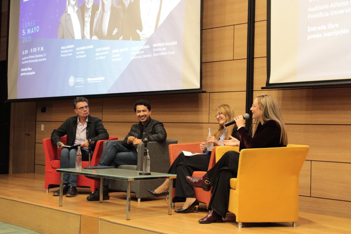 ofiscalpuj's tweet image. Lanzamos el S.A.P.O (Sistema de Alertas Públicas Optimizadas), una herramienta de alertas tempranas que permitirá que el gasto sea más #Eficiente y #Transparente. 
Gracias a los invitados, asistentes y a la @UniJaveriana por permitirnos seguir democratizando las #FinanzasPúblicas