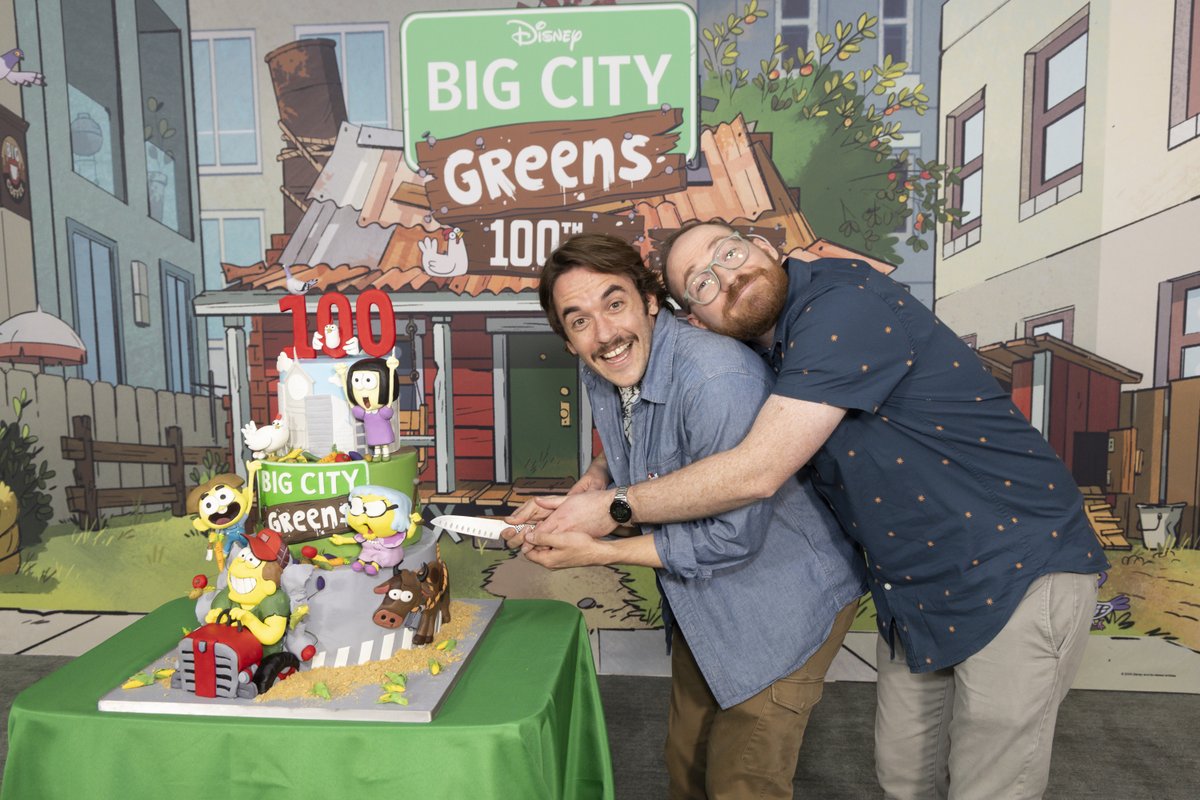 Big cake. Big feelings. Big City Greens, baby!! 🎂🥹🎈