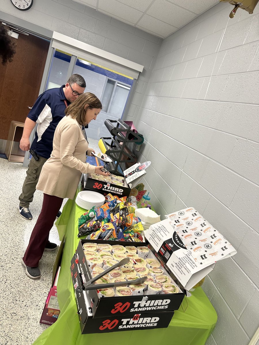 Dr. Emily Loving (@acehsprincipal) on Twitter photo Happy Staff Appreciation to the best Staff out there! #LoveMyTeam #ProudPrincipal <a href="/MacBeaton2/">Mac Beaton</a> <a href="/HenricoCTE/">Henrico Career & Technical Education</a> Happy Staff Appreciation to the best Staff out there! #LoveMyTeam #ProudPrincipal <a href="/MacBeaton2/">Mac Beaton</a> <a href="/HenricoCTE/">Henrico Career & Technical Education</a>