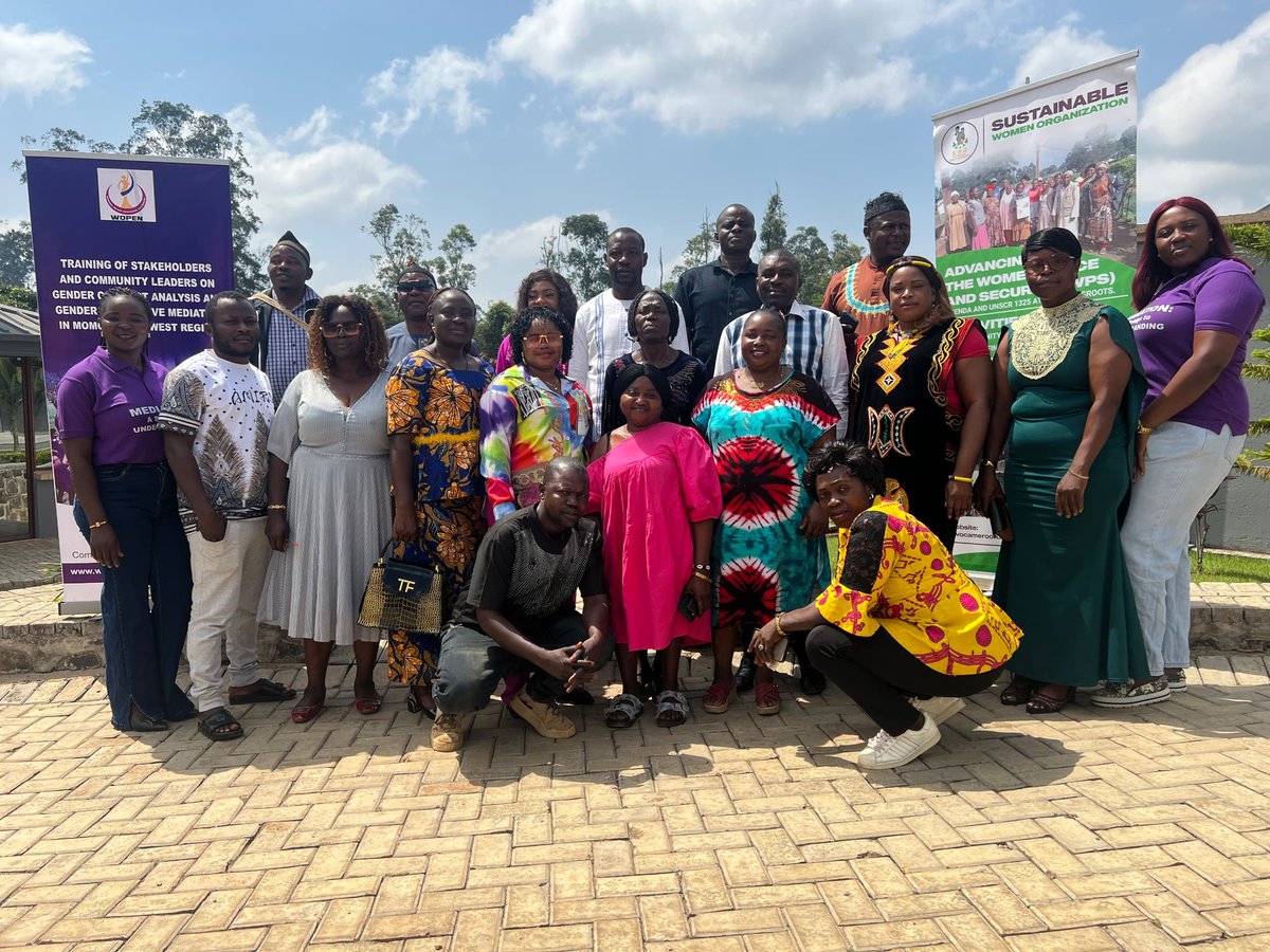 Over 17 govt stakeholders in Momo Division trained on conflict analysis and gender responsive mediation to address #GBV at the grassroots.

Appreciation to @ALVF_Cameroon and <a href="/AFD_France/">Agence Française de #Développement (AFD) 🇫🇷 🇪🇺</a> for your support!

#EndGBV #Peacebuilding #GenderEquality #NWR
<a href="/FemWiseAfrica/">FemWise-Africa</a>
<a href="/WMCMediators/">Women Mediators Across the Commonwealth</a>