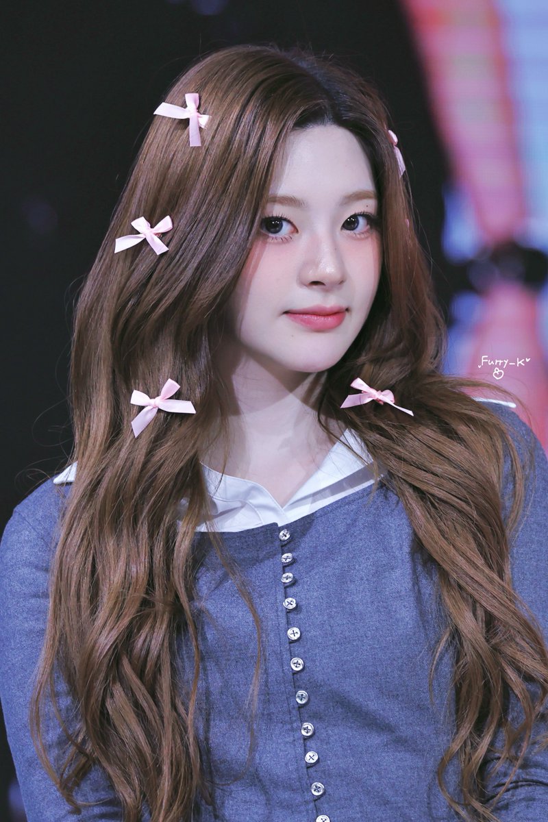 Furry_k_'s tweet photo. 250507 진짜 미치겠다💕💕💕💕

#STAYC #세은  
#스테이씨 #SEEUN 
#공주와또 https://t.co/maB09LNxx1
