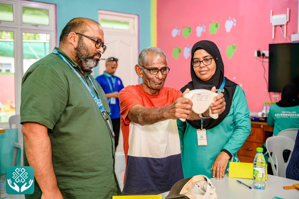 KRHmv's tweet photo. We are delighted to commence the Preventive Outreach Camp amid the rapid rise of Non-Communicable Diseases and their disproportionate effect on low and middle-income countries (WHO, 2024). With @governmentmv steadfast in enhancing preventive care nationwide, our Public Health Unit staff conducted the first camp at H.Dh.Naivaadhoo. The comprehensive camp offered screenings,  health education, counseling to promote healthy lifestyles, and awareness sessions for school students and the elderly. Our team also provided our counterparts at Naivaadhoo Health Center with necessary guidance following the inspection of the Public Health Programs. This initiative aims to improve access to preventive care and offer technical assistance to more remote areas.

@MoHmv 
@governmentmv 
@presidencymv