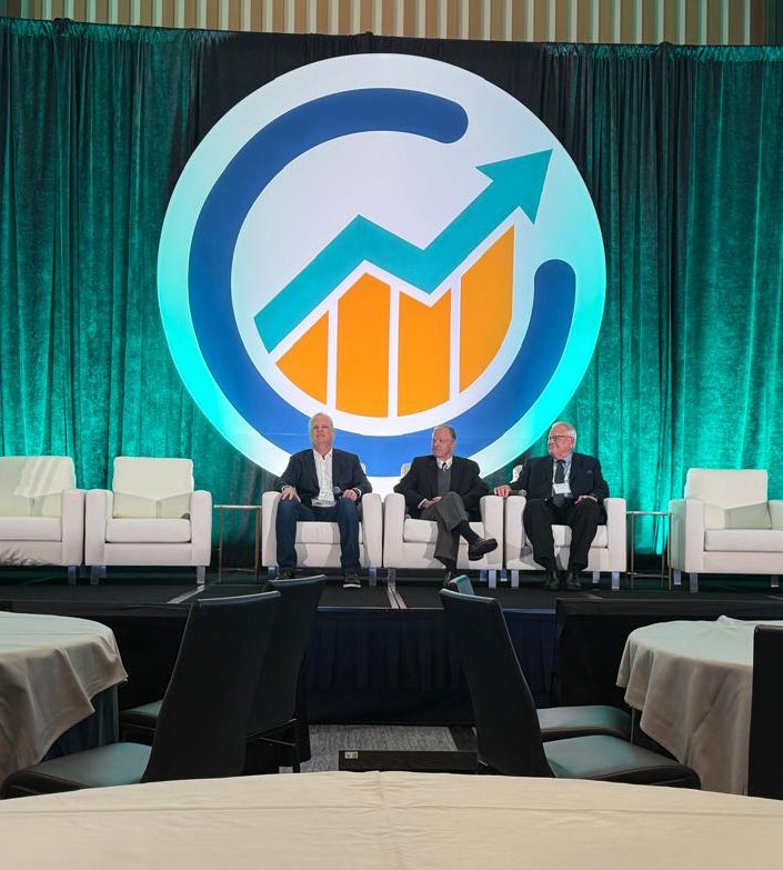 GlaucoT3's tweet image. ASCRS SightLine 2025 

We’re proud to receive the Honorable Mention award with Tonocam!

Developed in Turkey, Tonocam turns smartphones into non-contact, AI-powered tonometers.
No AirPuff. No touch. Just a phone #ASCRS #SightLine #MedTech #Glaucoma #innovation