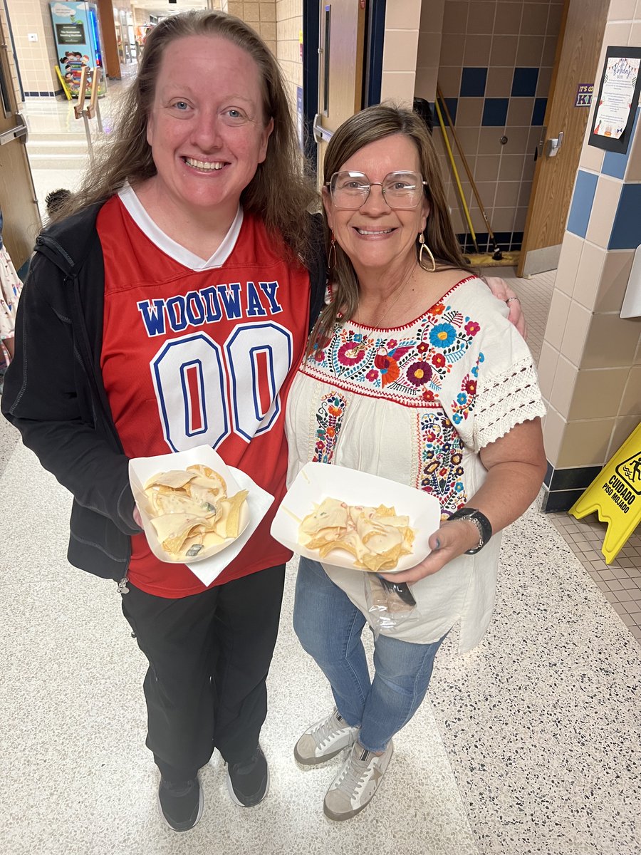 Thank you Jorge’s Cantina for your generous donation today!  Teachers at Woodway Elementary were treated to some tasty nibbles for TEACHER APPRECIATION WEEK and “Queso de Mayo.”  Thank you Jorge’s Cantina for supporting our educators and filling their bellies!