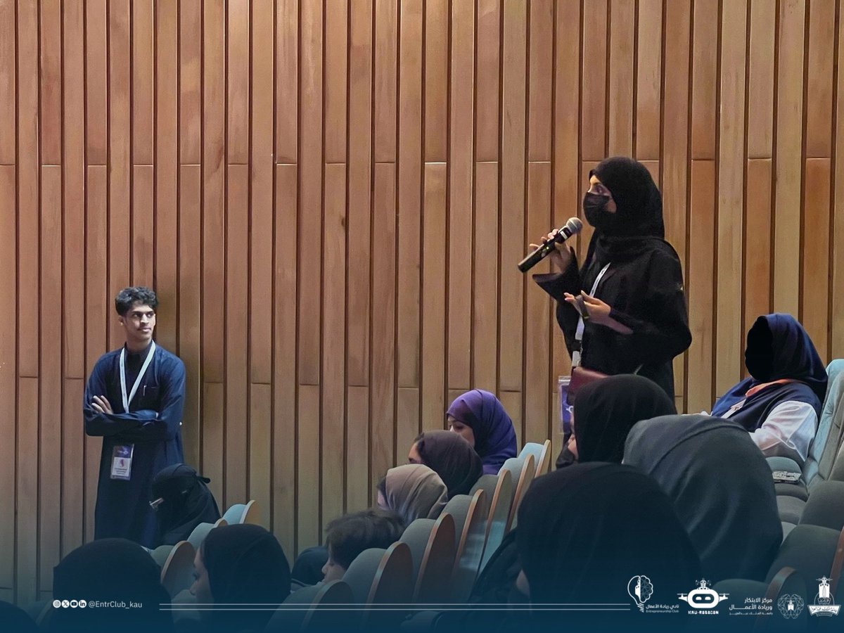 في يومٍ آخر يجمع بين الريادة و التقنية 👾!

هُنا لقطات من جلستنا الحوارية الملهمة و التي جمعت نخبة من رواد الأعمال الشباب، حيث شاركونا أفكارهم و تجاربهم في تحويل الأفكار التقنية إلى مشاريع ناجحة 🚀

#Robocon2025 | #مرحبا_بالحالمين