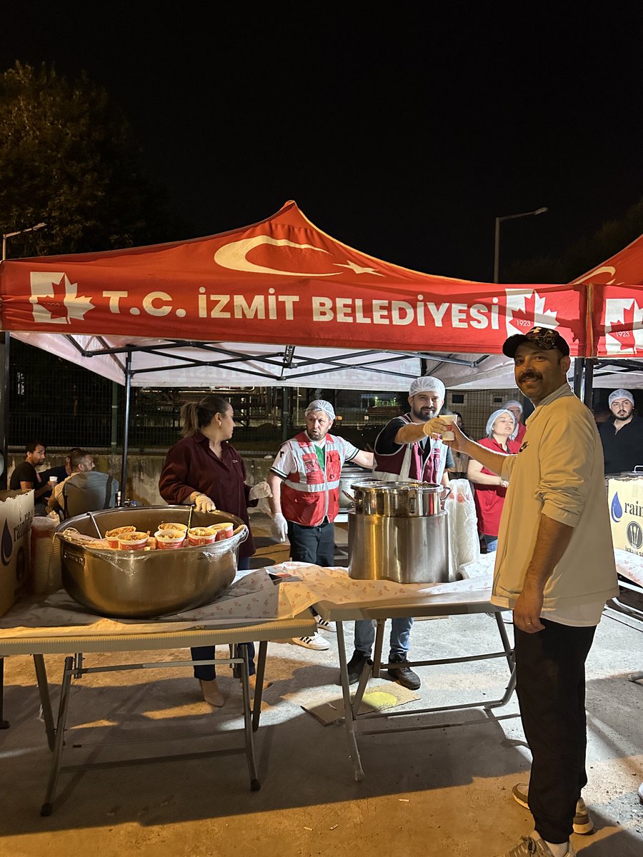 Sağolun varolun başkanım ⁦<a href="/fatmakaplan/">Fatma Kaplan Hürriyet</a>⁩ #tuprsiscisidireniyor