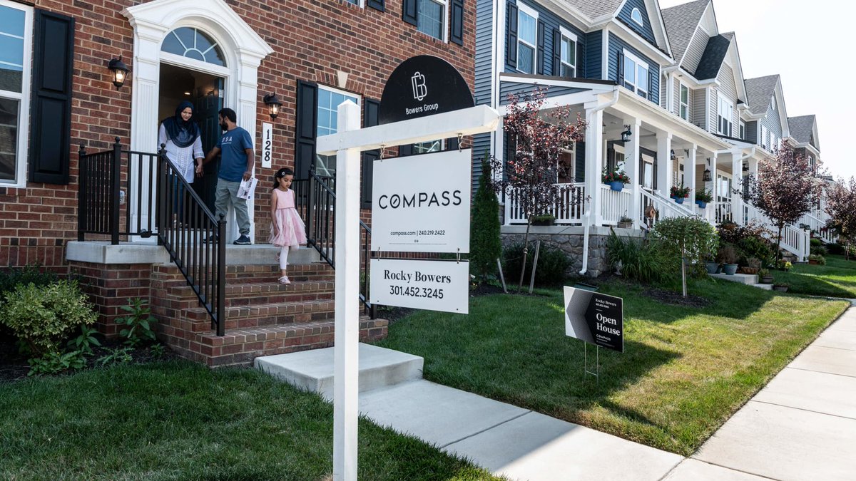 LLChatoff's tweet photo. Federal Reserve holds interest rates steady: What that means for credit cards, auto loans, mortgages and more https://t.co/HZqdaUJHnp https://t.co/hokaiofy3G