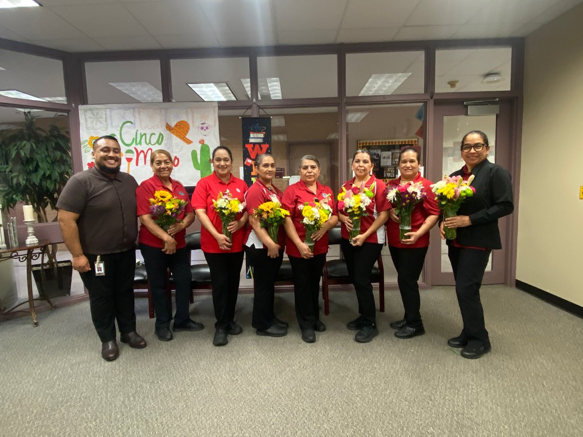 Galena Park ISD Nutrition Services (@gpisdnutrition) on Twitter photo Our ladies at <a href="/WAMS_Hornets/">Woodland Acres Middle School</a> were greeted with beautiful flowers, curtesy of Mr. Villalobos. Thank you for brightening up their day!! Our ladies at <a href="/WAMS_Hornets/">Woodland Acres Middle School</a> were greeted with beautiful flowers, curtesy of Mr. Villalobos. Thank you for brightening up their day!!